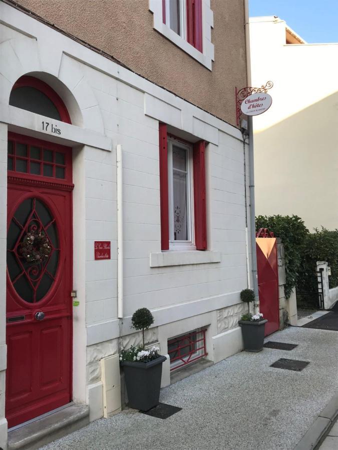 La Croix Blanche Bed & Breakfast Dax Exterior photo